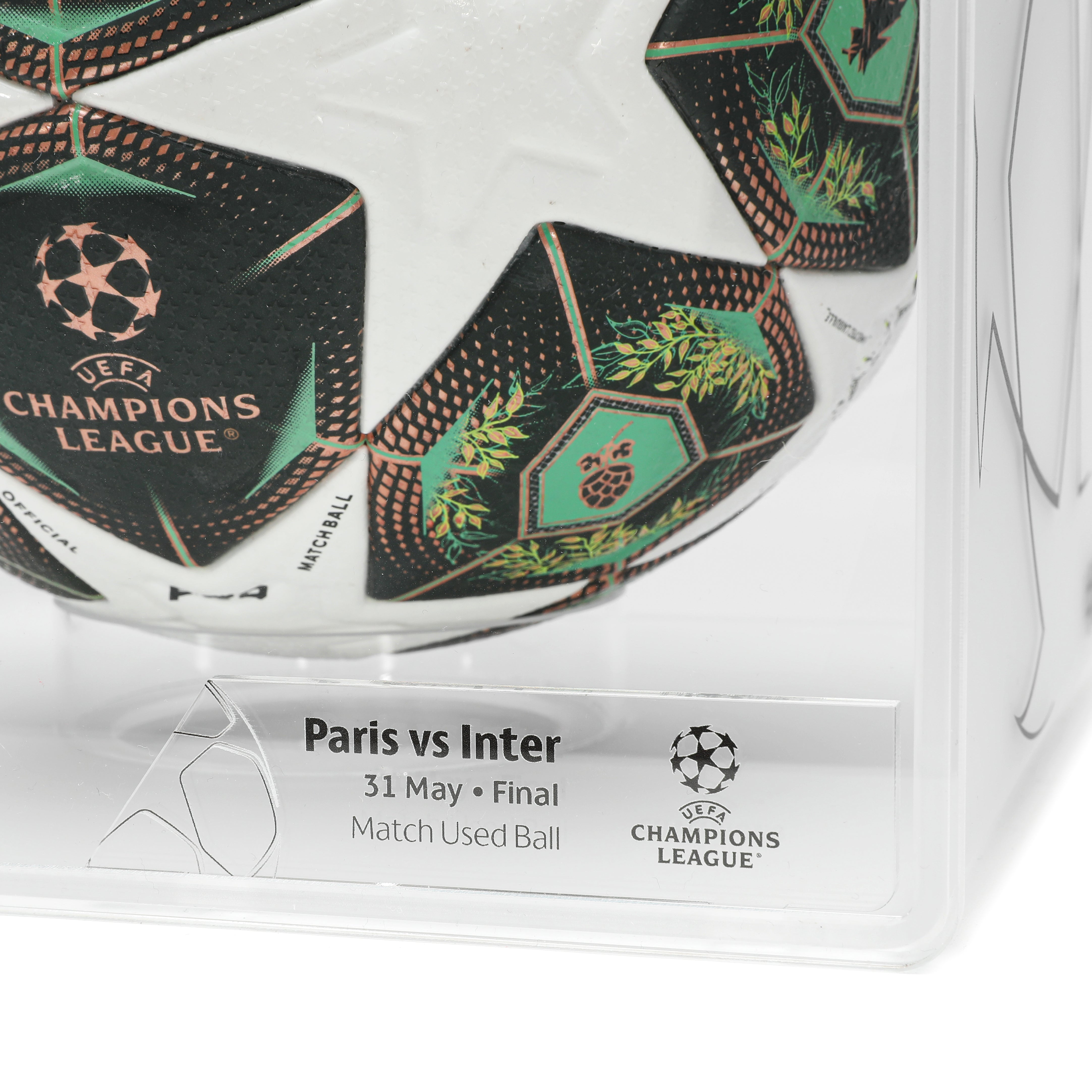 UEFA Champions League 2025 Final: Paris Ball