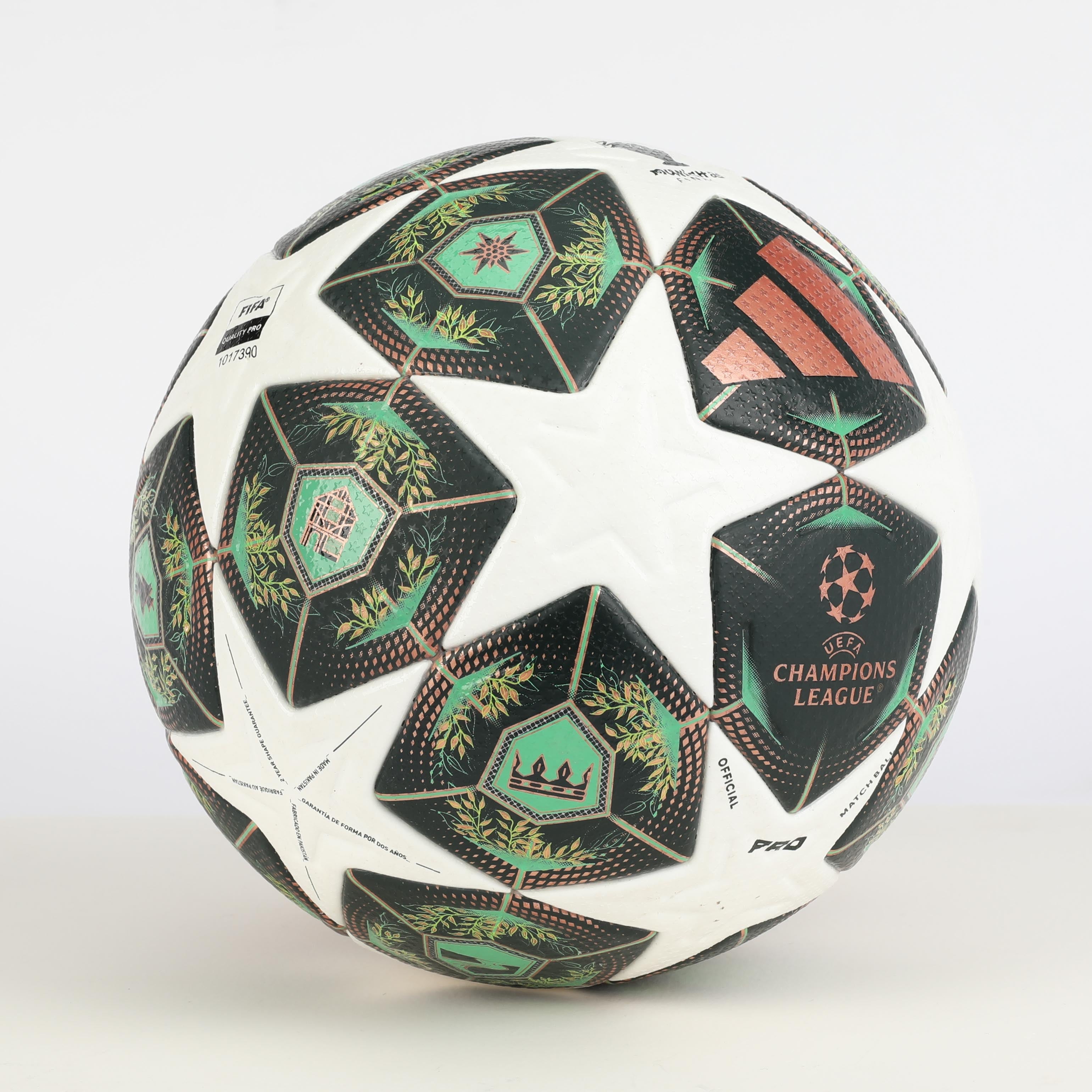 Liga de Campeones de la UEFA 2025 Semifinal 1er etapa: Barcelona usó pelota