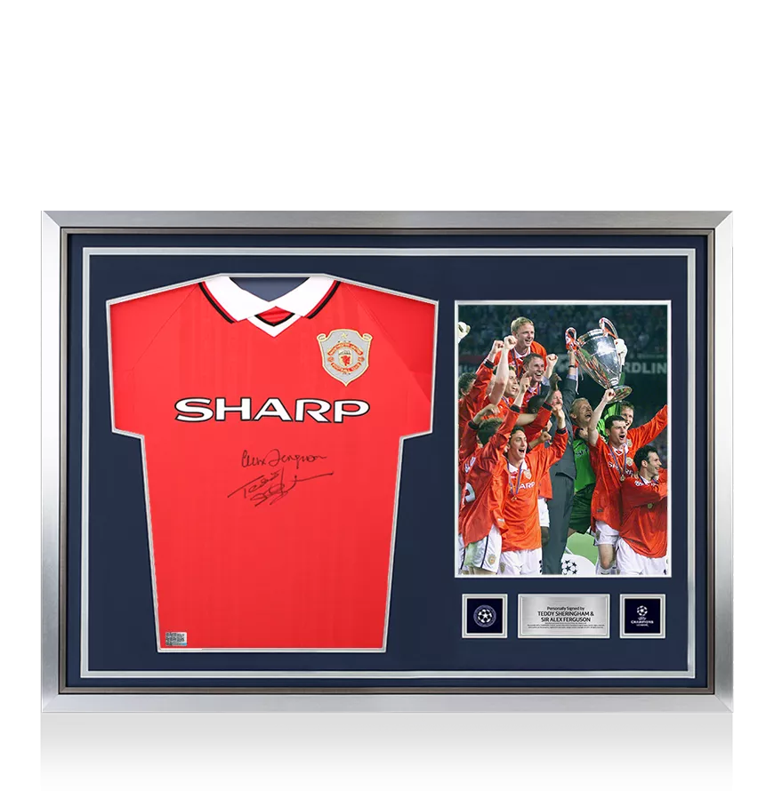 Teddy Sheringham & Sir Alex Ferguson Offizielle UEFA Champions League unterschrieben und Heldenrahmen Manchester United 1999 Home Shirt