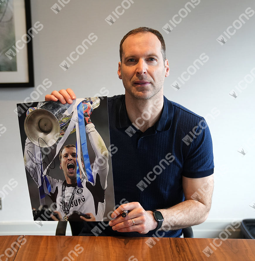 Foto oficial firmada y enmarcada de Petr Cech de la UEFA Champions League: Ganador de 2012