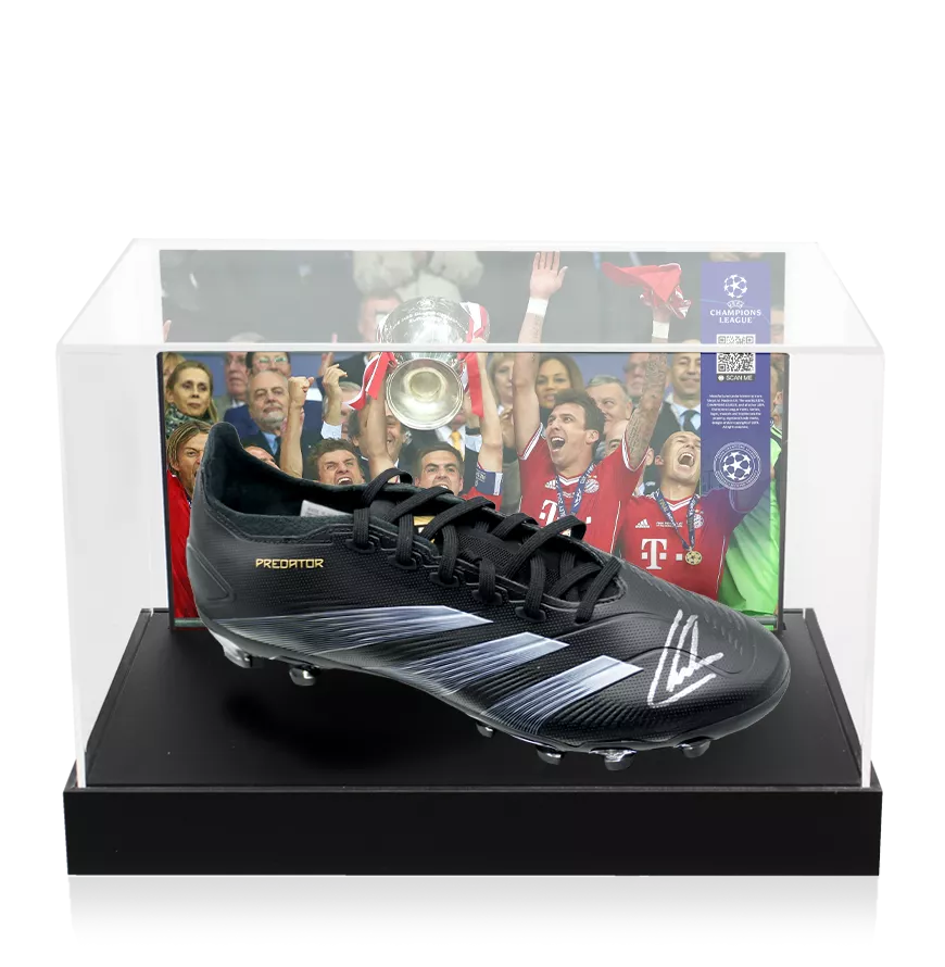 Philipp Lahm ufficiale UEFA Champions League ha firmato l'avvio adidas Predator in foto Acrilico Caso: Opzione 1
