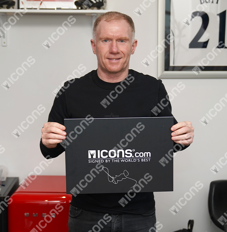 Paul Scholes Official UEFA Champions League Signed and Framed Manchester United Photo: UEFA Champions League Goal vs FC Barcelona