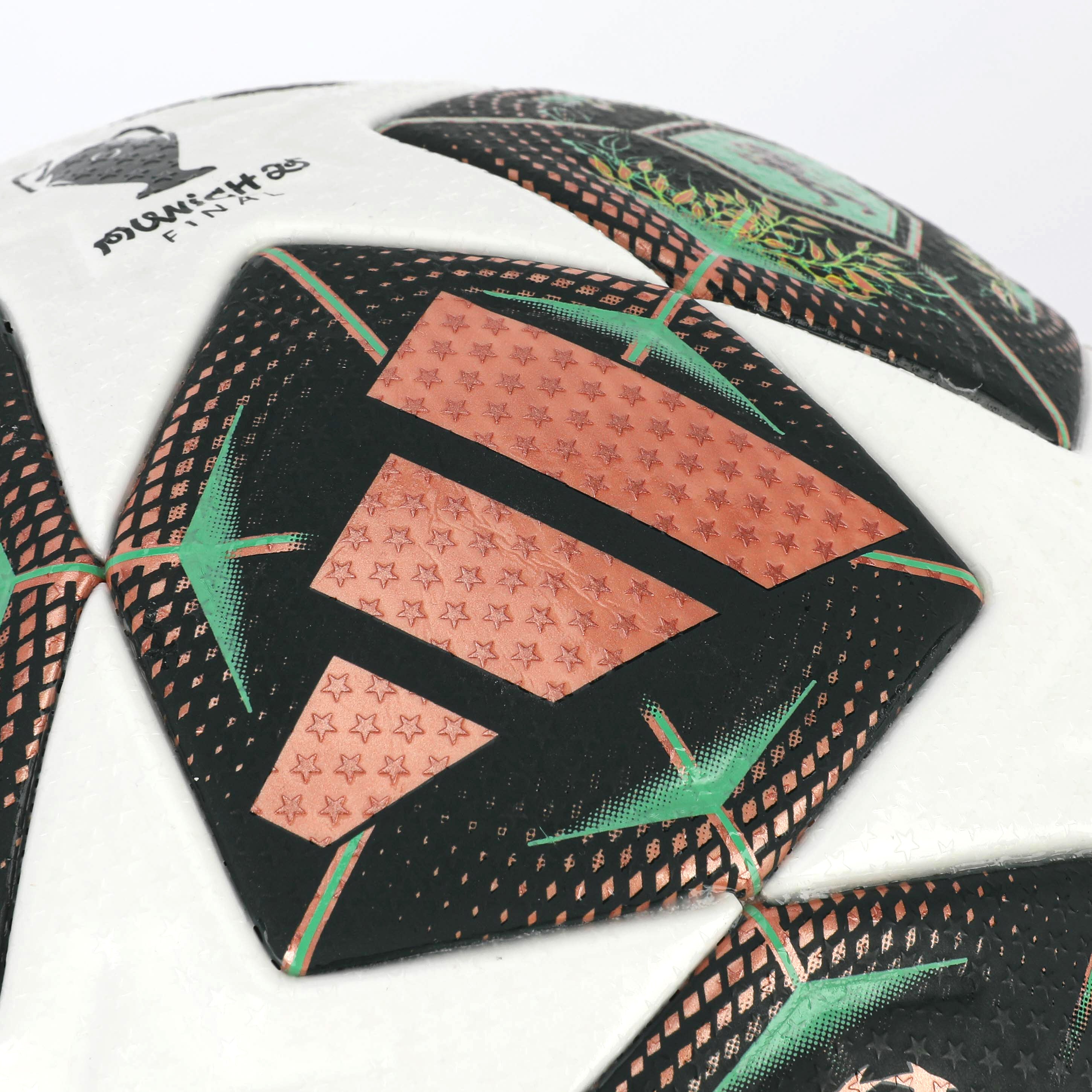 UEFA Champions League 2025 Final: Paris Ball