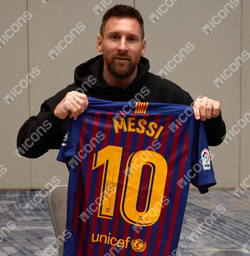 Lionel Messi Official UEFA Champions League Official Back Signed and Framed FC Barcelona 2018-19 Home Shirt