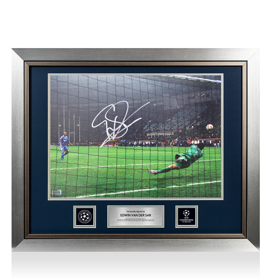Edwin van der Sar Official UEFA Champions League Signed and Framed Manchester United Photo: UCL Final Save