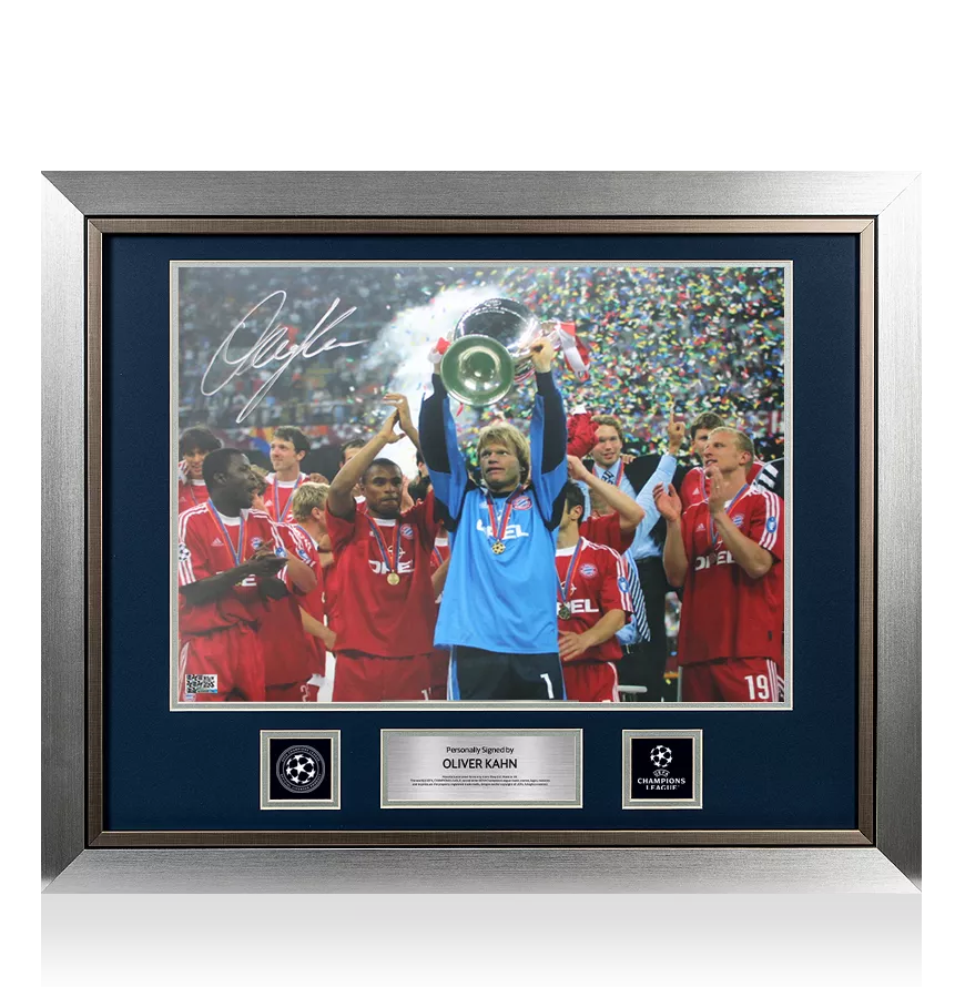 Oliver Kahn Official UEFA Champions League ha firmato e incorniciato FC Bayern Monaco Foto: Vincitore della UEFA Champions League