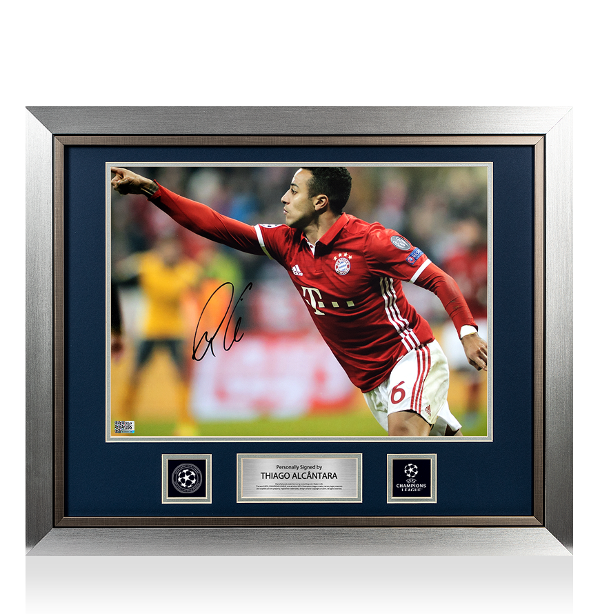 Thiago Alcantara Official UEFA Champions League Signed and Framed FC Bayern Munich Photo: UEFA Champions League Star